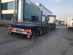 Femmerr Container Trailer and Handling, Container Haulage, Contaienr Solutions, Container Loading, Container Tilter, Container Trailers, Containers Semi Trailers, Producer